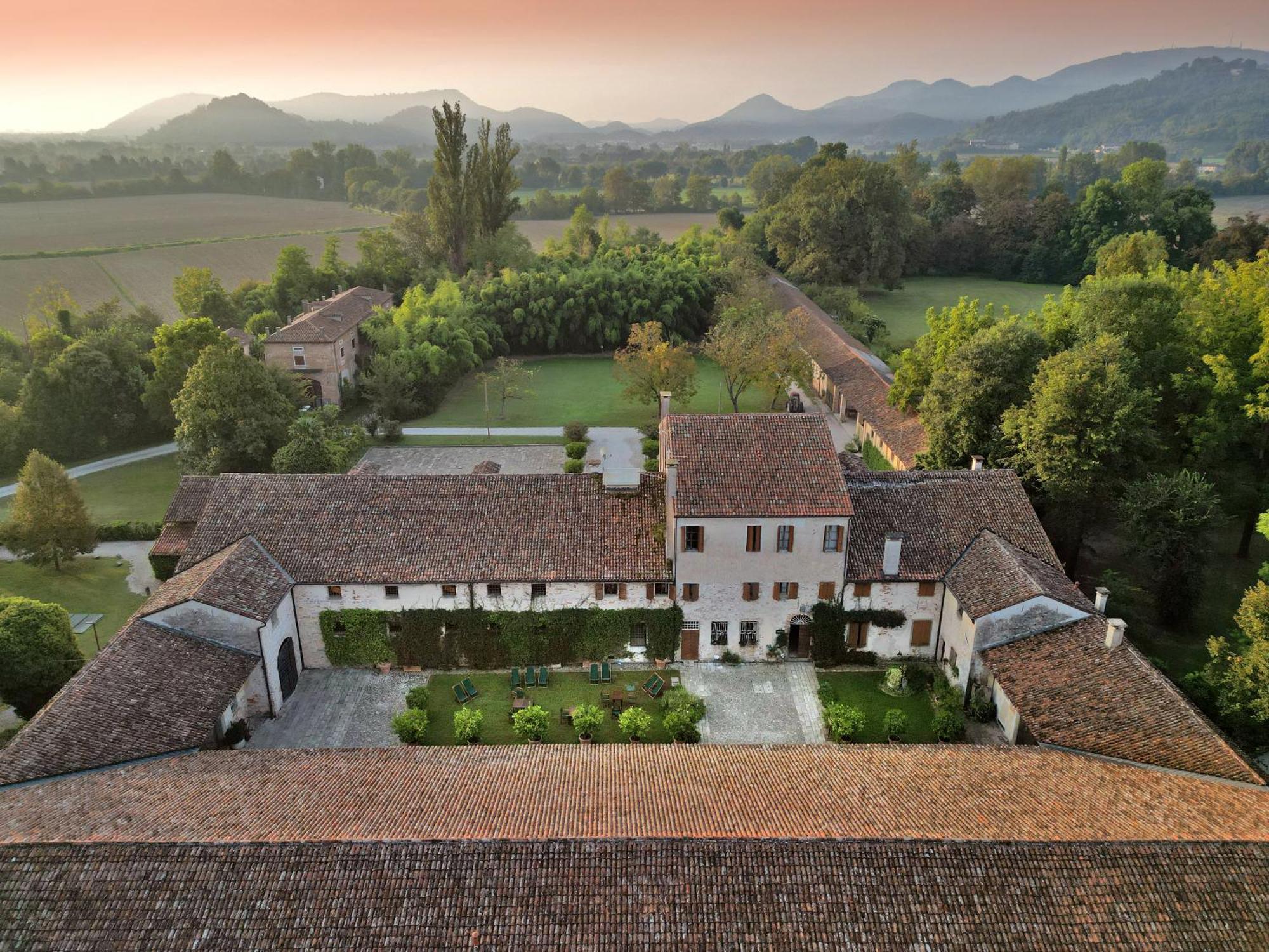 Frassanelle Aparthotel Rovolon Exterior photo
